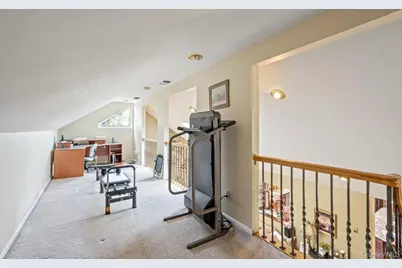 9 Defeo Court, Deer Park, NY 11729 - Photo 15