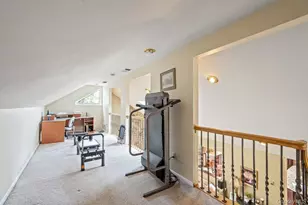 9 Defeo Ct, Deer Park, NY 11729 - Photo 15