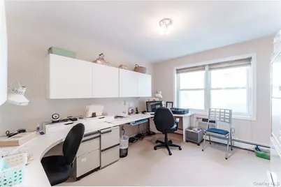 200 South Middle Neck Road #F6, Great Neck, NY 11021 - Photo 11