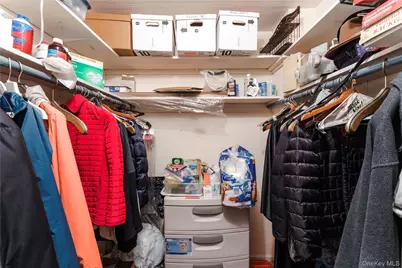 200 South Middle Neck Road #F6, Great Neck, NY 11021 - Photo 15