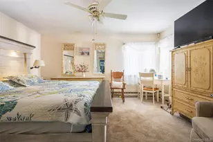 7 Cobblestone Way, Mount Sinai, NY 11766 - Photo 5