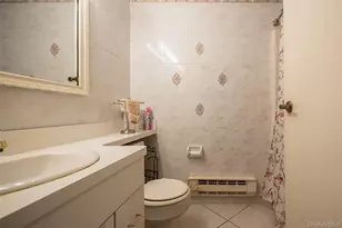 7 Cobblestone Way, Mount Sinai, NY 11766 - Photo 9