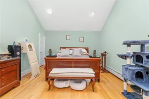 34-08 210th St, Bayside, NY 11361 - Photo 31