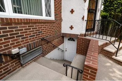63-34 83rd Place, Middle Village, NY 11379 - Photo 17