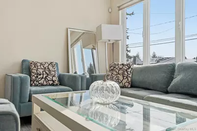 59 Homecrest Court, Oceanside, NY 11572 - Photo 11