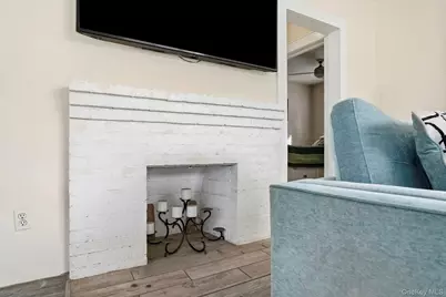 59 Homecrest Court, Oceanside, NY 11572 - Photo 13