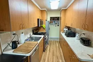 86-10 151st Ave, Howard Beach, NY 11414 - Photo 15