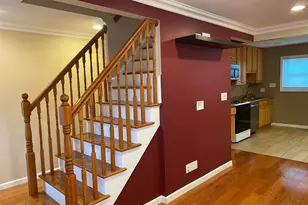 25 Woodhollow Rd, Albertson, NY 11507 - Photo 3