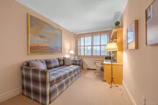 1 Kensington Gate, Great Neck, NY 11021 - Photo 15