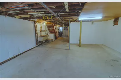 2952 172nd Street, Flushing, NY 11358 - Photo 23