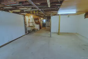 29-52 172nd St, Flushing, NY 11358 - Photo 23