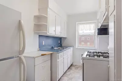 144-55 Melbourne Avenue #6J, Flushing, NY 11367 - Photo 11