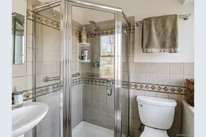 11 Foxburn Street, New City, NY 10956 - Photo 27