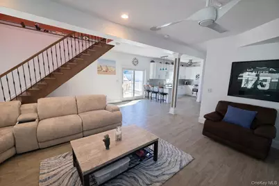 65 New Hampshire Street, Long Beach, NY 11561 - Photo 5