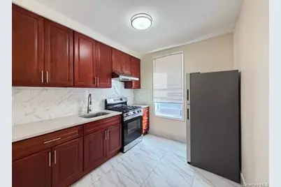 2896 Heath Avenue, Bronx, NY 10463 - Photo 3