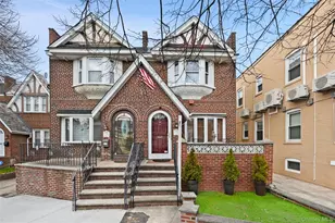 75-47 Furmanville Ave, Middle Village, NY 11379 - Photo 35