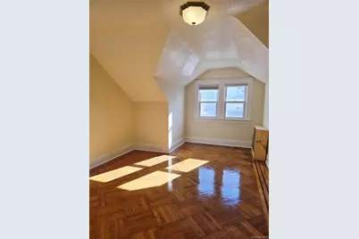 3913 Lyme Avenue #2, Brooklyn, NY 11224 - Photo 5