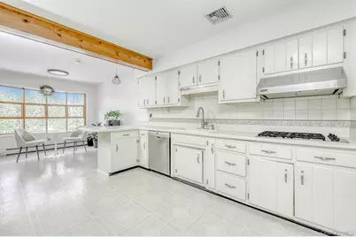 26 River Road, Suffern, NY 10901 - Photo 7