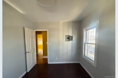 280 Lawrence Avenue, Lawrence, NY 11559 - Photo 9