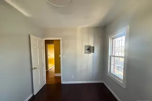 280 Lawrence Ave, Lawrence, NY 11559 - Photo 9