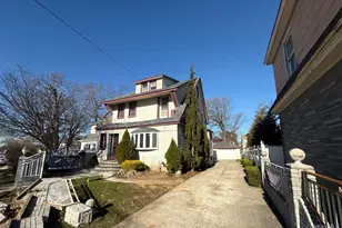 280 Lawrence Ave, Lawrence, NY 11559 - Photo 1