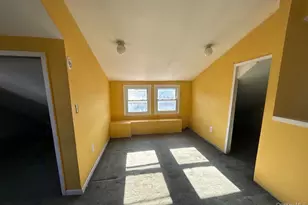 280 Lawrence Ave, Lawrence, NY 11559 - Photo 17