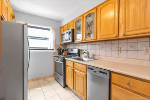 219-29 75th Ave, Oakland Gardens, NY 11364 - Photo 7
