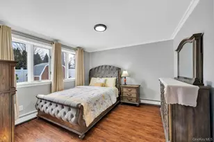 54 Abbot Ln, Hicksville, NY 11801 - Photo 37