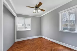 54 Abbot Ln, Hicksville, NY 11801 - Photo 41