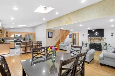 93 Hearth Lane, Westbury, NY 11590 - Photo 13