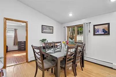 93 Hearth Lane, Westbury, NY 11590 - Photo 11