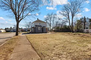 500 5th Ave, East Northport, NY 11731 - Photo 7