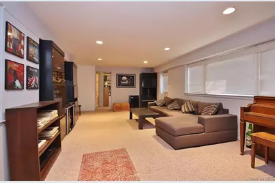 47 Fuller Road, Briarcliff Manor, NY 10510 - Photo 25