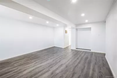 14-11 Cross Bay Boulevard, Far Rockaway, NY 11693 - Photo 21