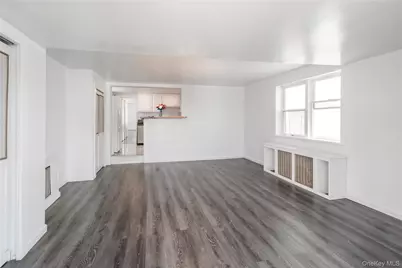 14-11 Cross Bay Boulevard, Far Rockaway, NY 11693 - Photo 5