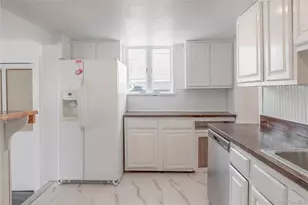 14-11 Cross Bay Blvd, Broad Channel, NY 11693 - Photo 9