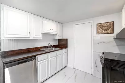 14-11 Cross Bay Boulevard, Far Rockaway, NY 11693 - Photo 7