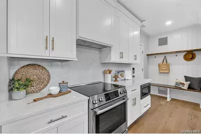 1842 Soundview Court, Yorktown Heights, NY 10598 - Photo 13