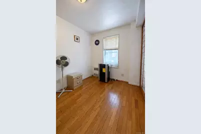 134-54 Maple Avenue #2W, Flushing, NY 11355 - Photo 9