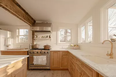 7220 Main Road, East Marion, NY 11939 - Photo 7