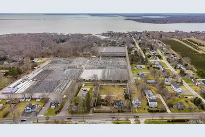 7220 Main Road, East Marion, NY 11939 - Photo 43