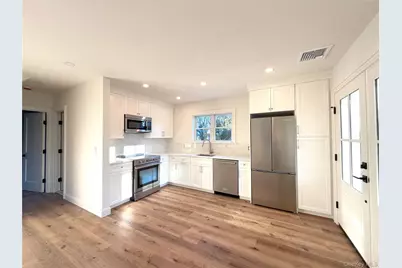 98 Burt Avenue, Northport, NY 11768 - Photo 5