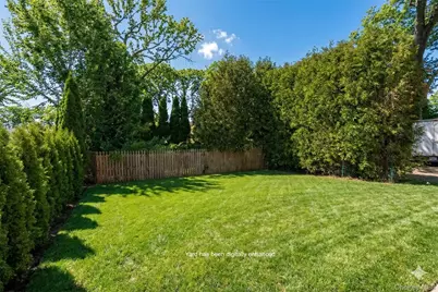 98 Burt Avenue, Northport, NY 11768 - Photo 15