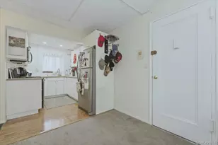 222 Smith St, Freeport, NY 11520 - Photo 7