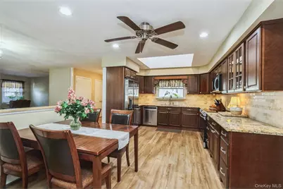 6 Palfrey Street, Stony Brook, NY 11790 - Photo 7