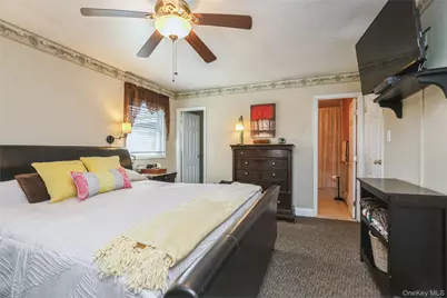 6 Palfrey Street, Stony Brook, NY 11790 - Photo 17