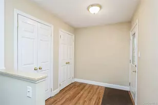 6 Palfrey St, Stony Brook, NY 11790 - Photo 5