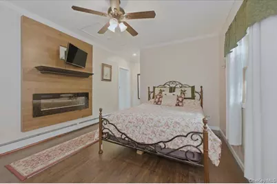 20 Honey Lane, Miller Place, NY 11764 - Photo 15