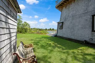 55 West End Ave, East Quogue, NY 11942 - Photo 35