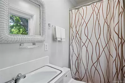 55 West End Avenue, East Quogue, NY 11942 - Photo 29